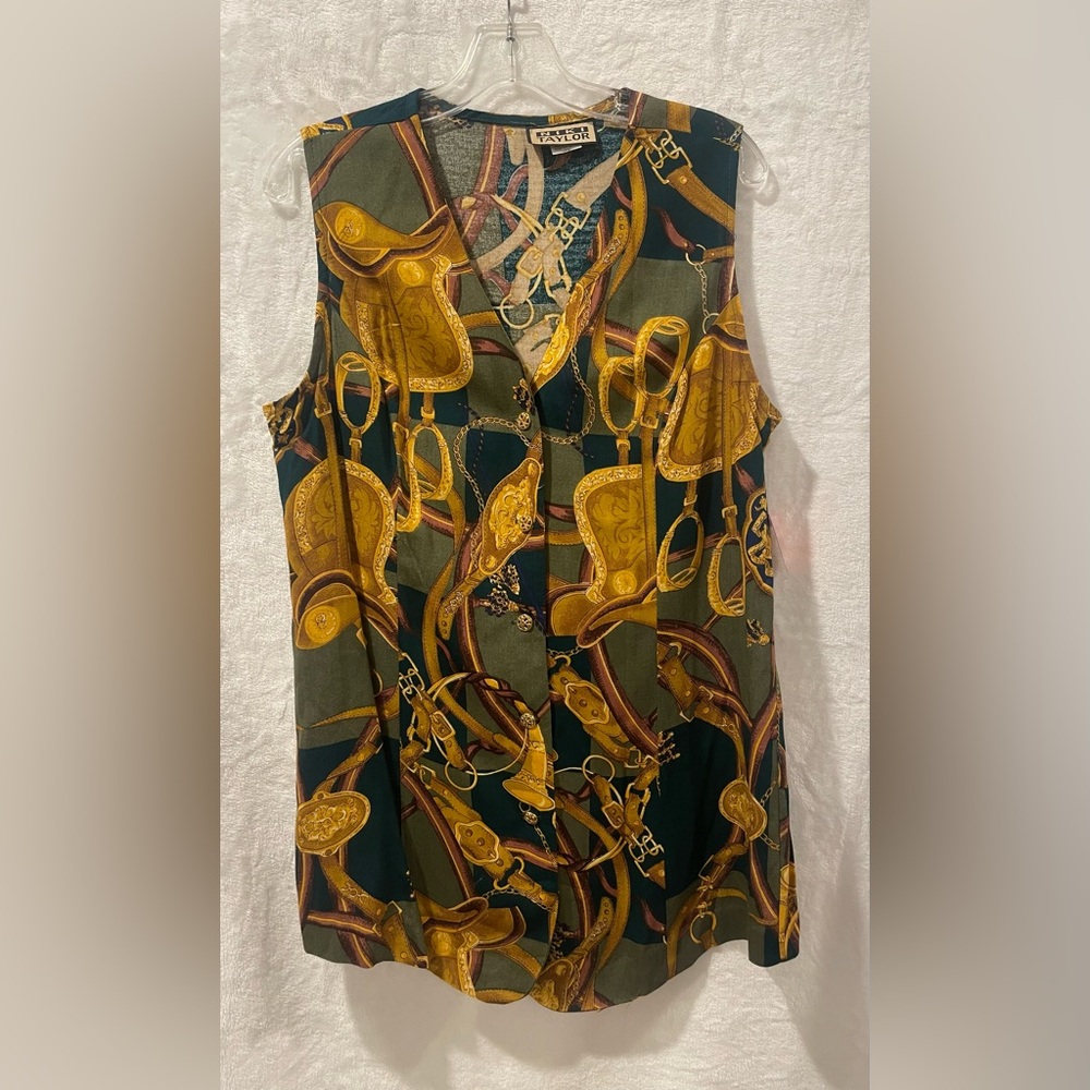 NIKI TAYLOR  Shirt Size Large (X3)